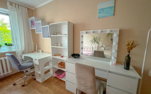 Здам євротрьошку у Центрі, 58м2