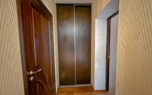 Здам євротрьошку у Центрі, 58м2