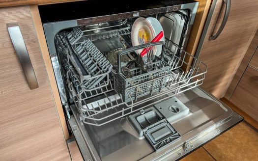 Здам євротрьошку у Центрі, 58м2