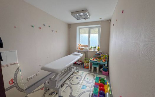 Продаж нежитлового приміщення 86,4 м2, вул. І. Мазепи 20